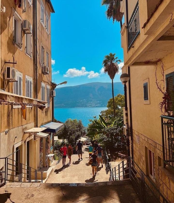Apartment Tarita Herceg Novi Exteriör bild