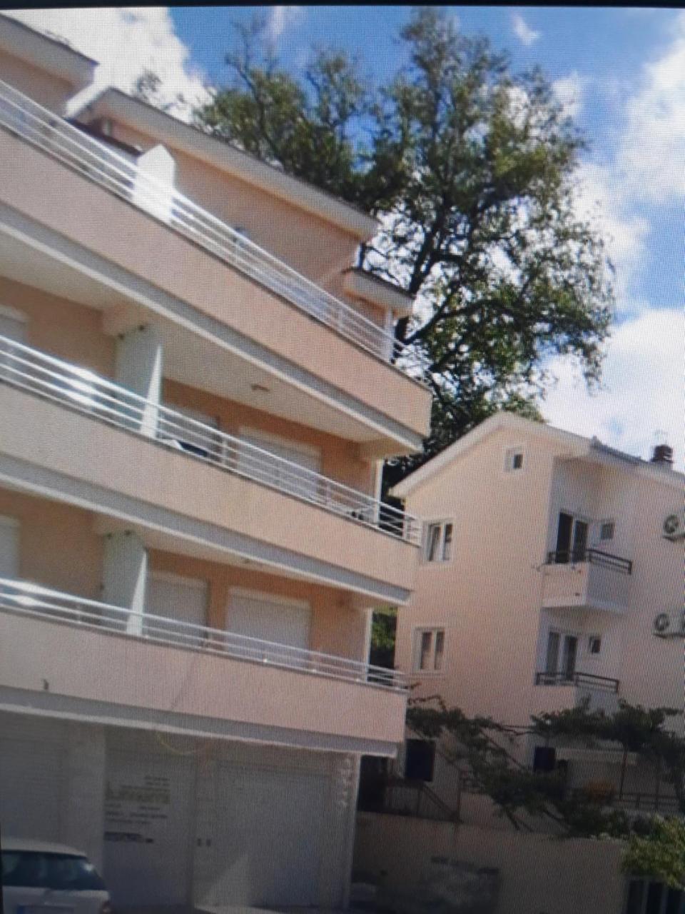 Apartment Tarita Herceg Novi Exteriör bild
